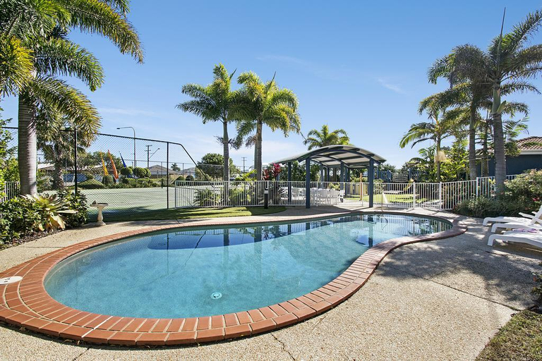 Sport & Beauty, Salerno on the Beach, Maroochy - Coastal North