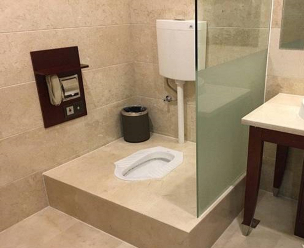 Bathroom 4, Best Yue Hang Hotel, Kunming
