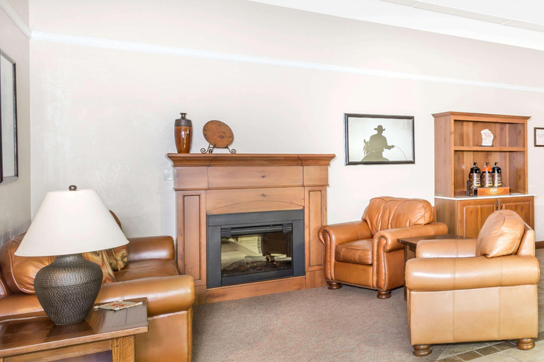 Public Area 2, Super 8 by Wyndham Salina/Scenic Hills Area, Sevier