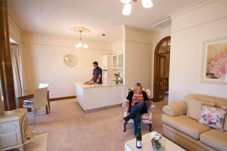 Public Area, Brice Hill Country Lodge, Clare and Gilbert Valleys