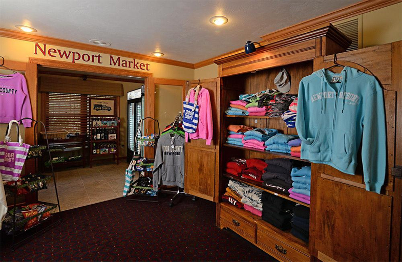 Food & Drinks 5, Newport Resort, Door