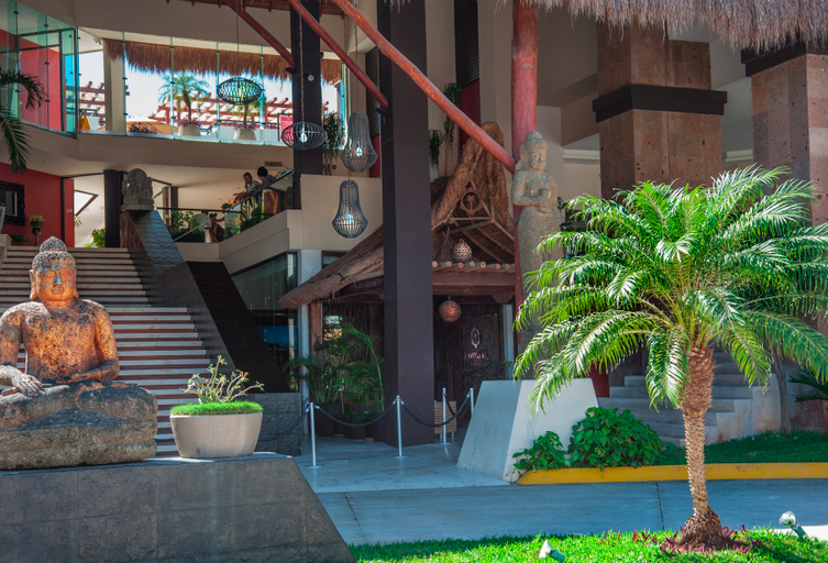 Public Area 3, Aldea Thai by oceanfront, Cozumel