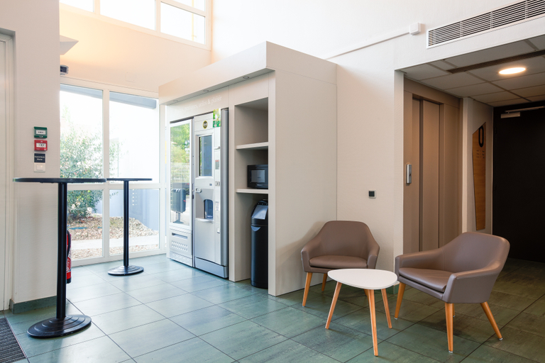 Public Area 2, B&B HOTEL BEAUVAIS, Oise