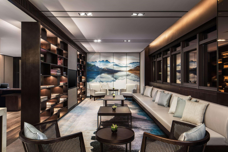Public Area 4, Hilton Ningbo Dongqian Lake, Ningbo