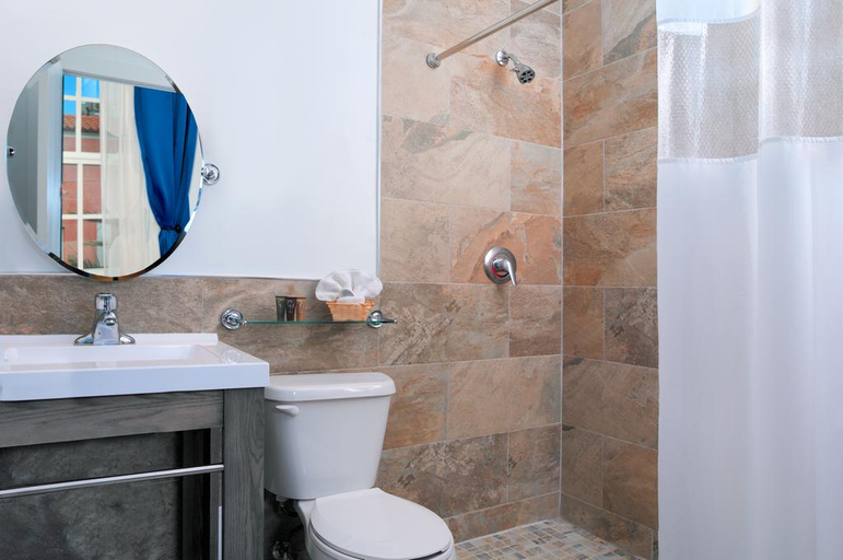 Bathroom, The Clay Hotel, Miami-Dade