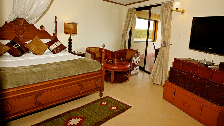 Bedroom 2, Chobe Safari Lodge, Nwoya