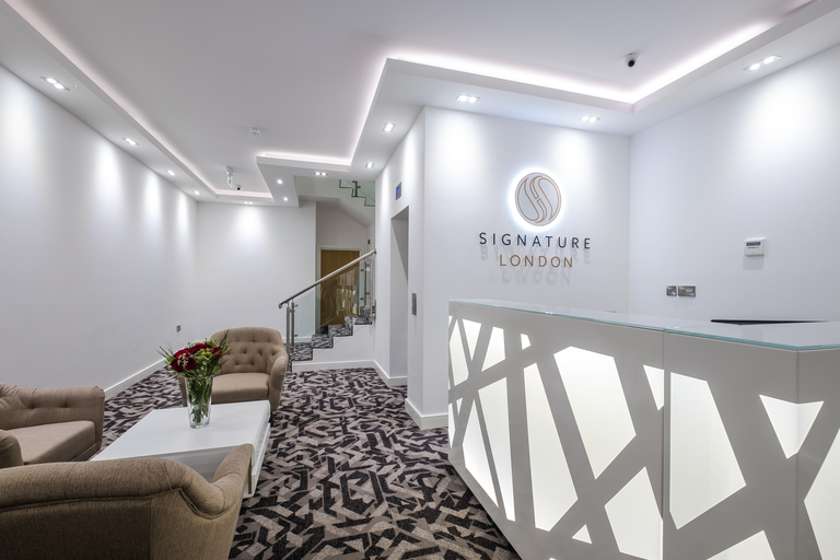 Public Area 5, Signature Hotel, London