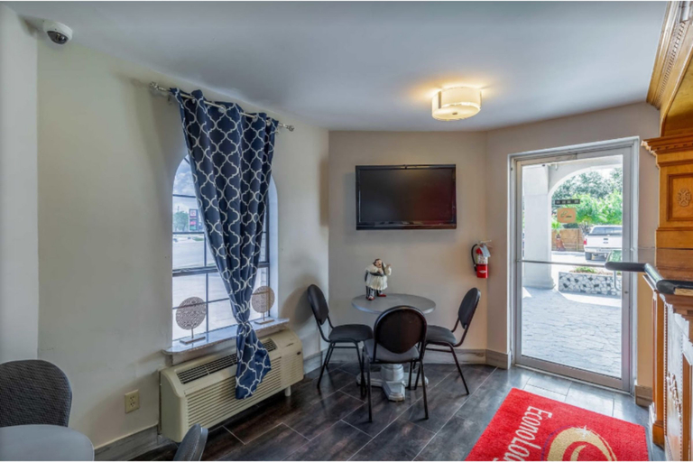 Public Area 2, Econo Lodge - near Houston Medical Center-NRG Park, Houston