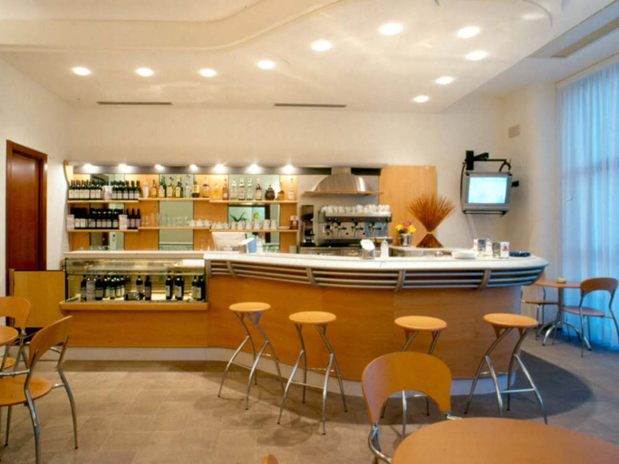 Food & Drinks 5, Hotel Portavaldera, Pisa