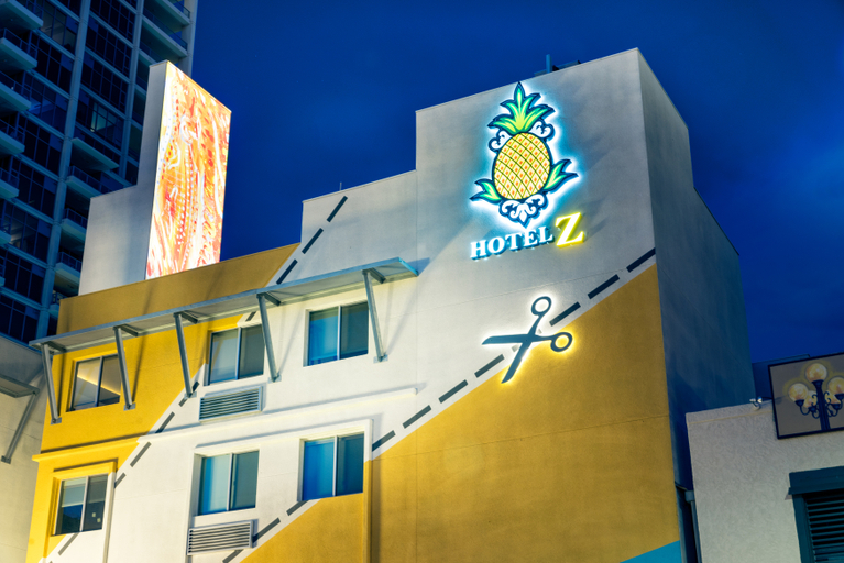 Exterior & Views 2, Hotel Z, San Diego