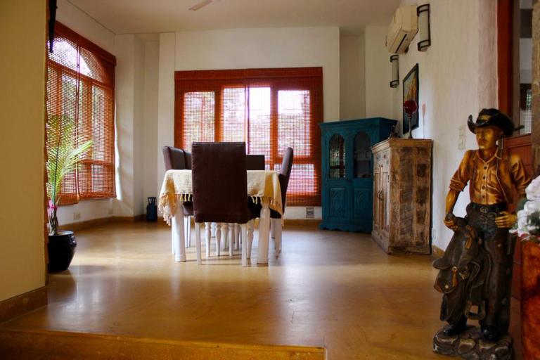 Fabhotel Pearl Villas Sector 31, Gurgaon