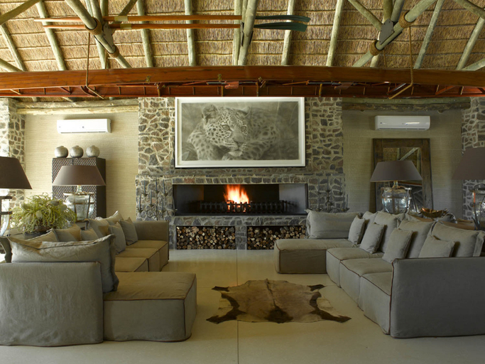 Public Area 2, Tutwa Desert Lodge, Siyanda