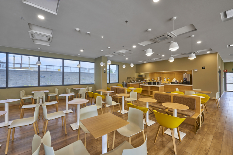 Food & Drinks 5, City Plus By Marriott León Centro de Convenciones, León