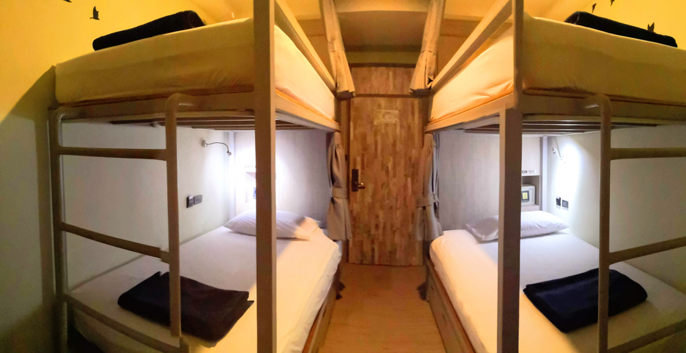 Bedroom 3, Asleep by Lantana, Pattaya