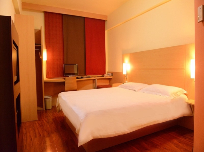 Bedroom 3, GreenTree Inn Tianjin Dagang Shihua Road Hotel, Tianjin