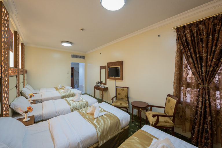 Bedroom 2, Rawda Al Mukhtara Hotel, Al Madinah Al Munawwarah