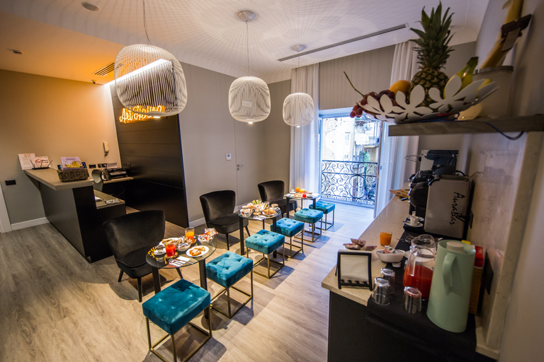 Public Area, B&B Art House, Napoli