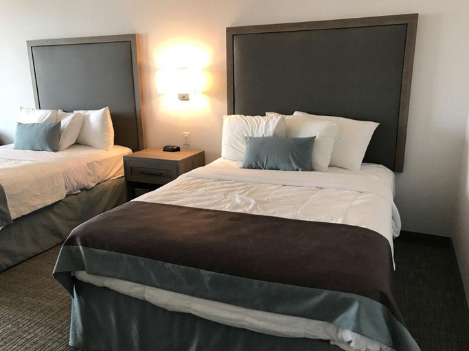 Bedroom 3, Vittoria Hotel & Suites, Niagara