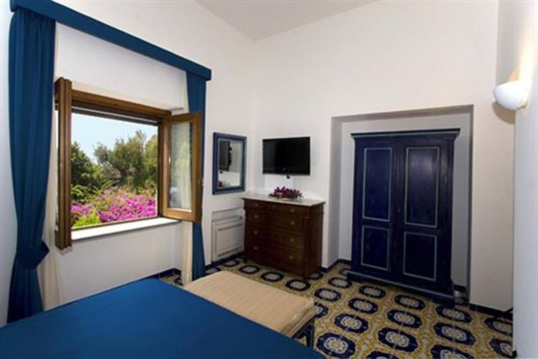 Bedroom 3, Villa Demetra, Napoli
