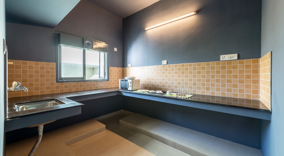 Bathroom 3, Treebo Nestlay Casa, Egmore, Chennai, Chennai