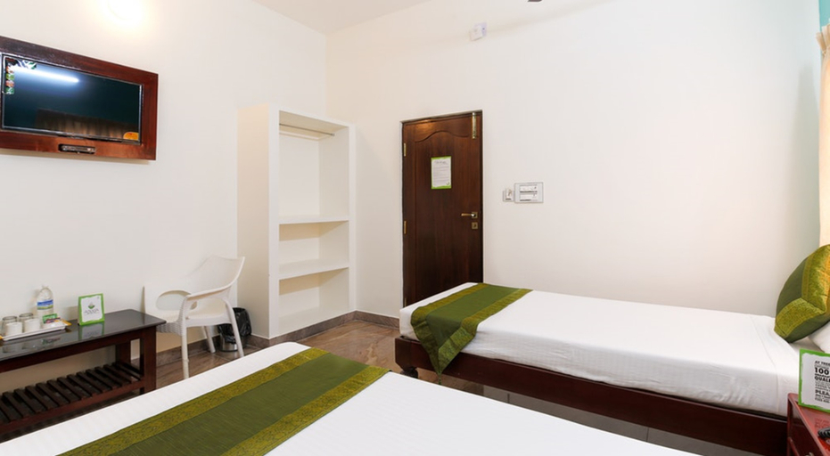 Bedroom 3, Treebo Grace Inn, Pondicherry, Puducherry