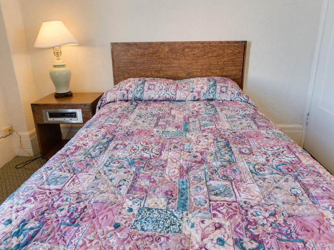 Bedroom 3, Aida Plaza, San Francisco