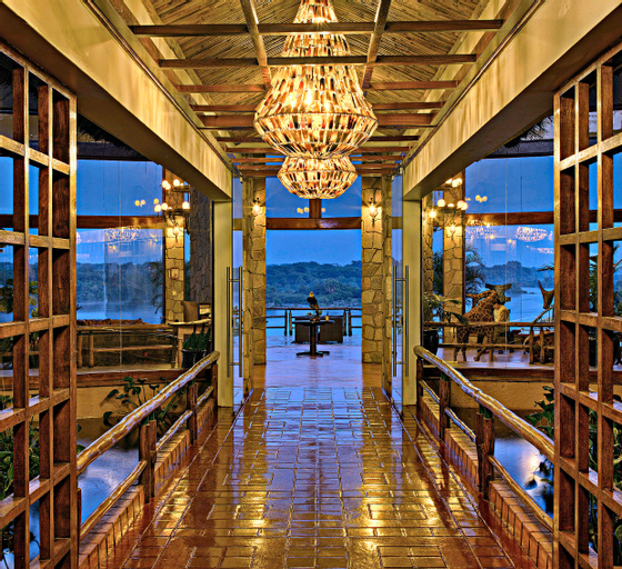 Public Area 3, Chobe Safari Lodge, Nwoya
