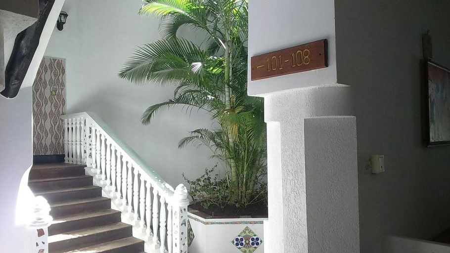 Public Area 2, Tausi Palace Hotel, Mjini