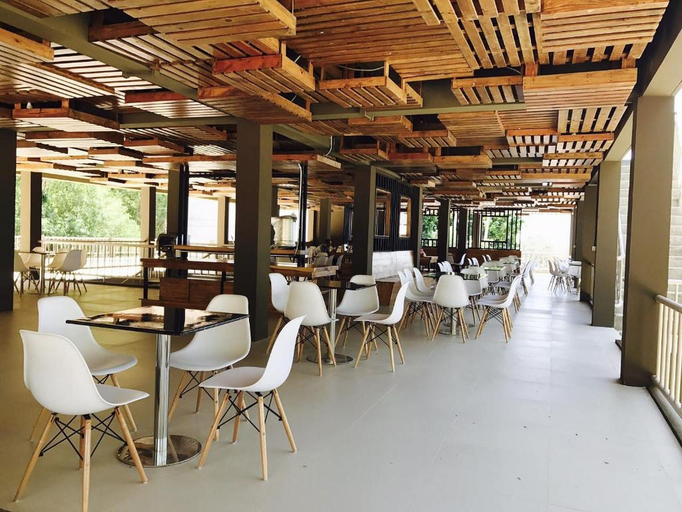 Food & Drinks 4, Sealey Resort Koh Larn, Pattaya