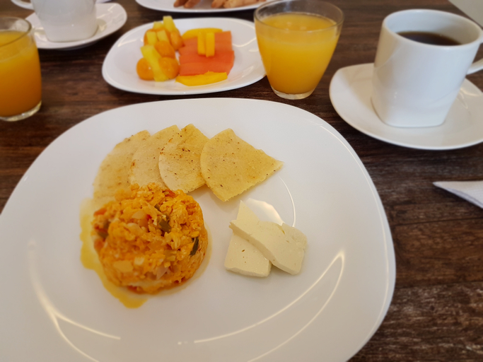 Food & Drinks 5, Veler Hotel, Medellín
