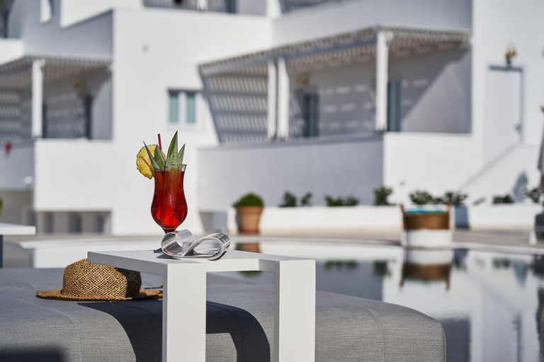 Others 4, Petri Suites, South Aegean