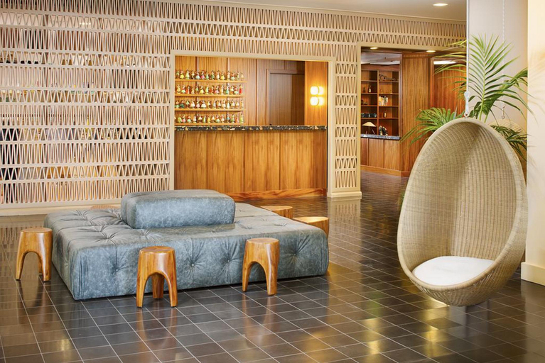 Public Area 4, The Laylow Waikiki, Autograph Collection, Honolulu