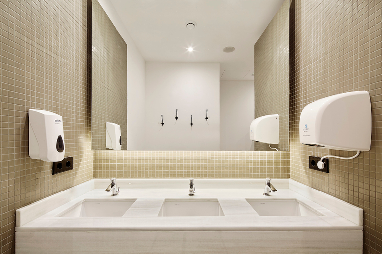 Bathroom 4, Hostel Fleming - Albergue Juvenil, Baleares