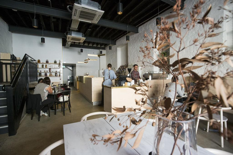 Food & Drinks 5, Quest Fremantle, Fremantle