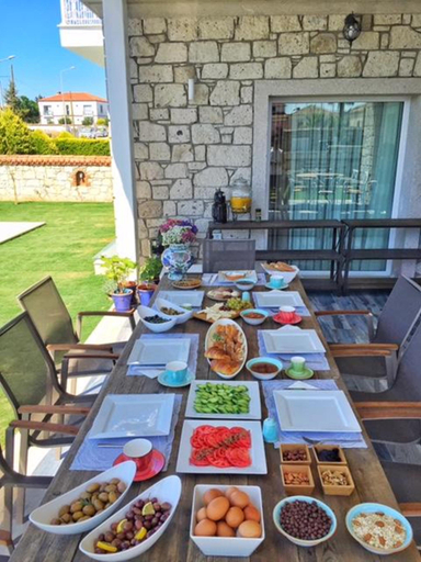 Food & Drinks 4, Alacaat Otel, Çeşme