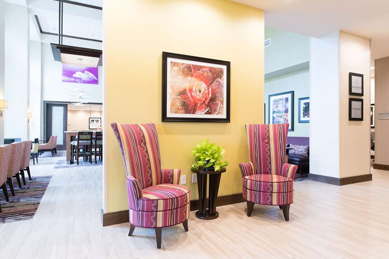 Public Area 2, Hampton Inn & Suites Walterboro, Colleton