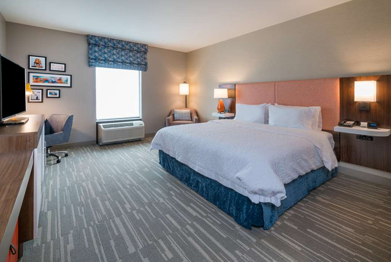 Bedroom 3, Hampton Inn & Suites By Hilton Glenarden Washingto, Prince George's