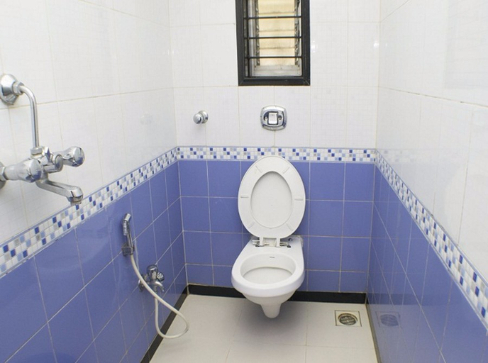 Bathroom, Hotel Ashwin Mumbai, Mumbai Suburban
