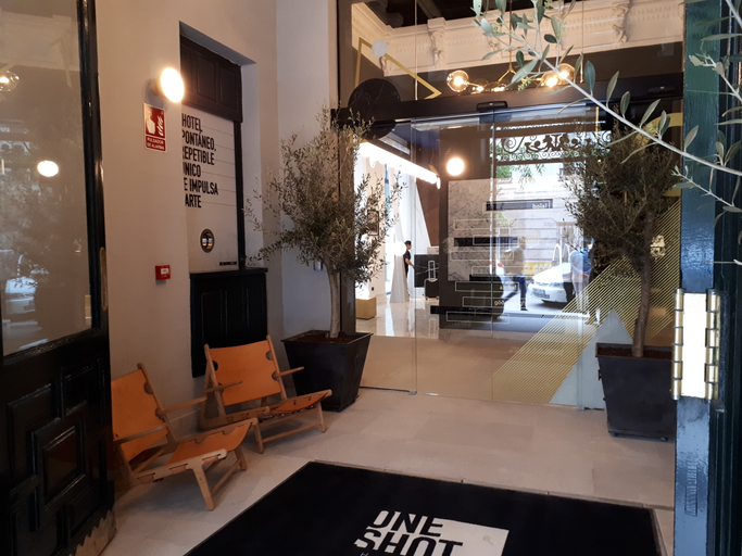 Public Area 3, One Shot Fortuny, Madrid
