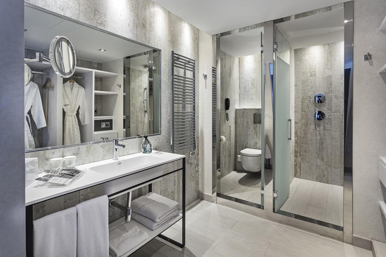 Bathroom 5, Catalonia Royal Ses Estaques, Baleares