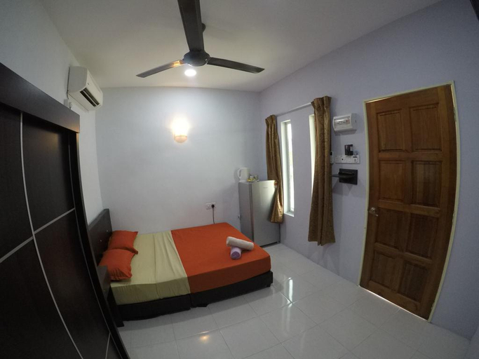 Bedroom 4, Fairview Inn, Major
