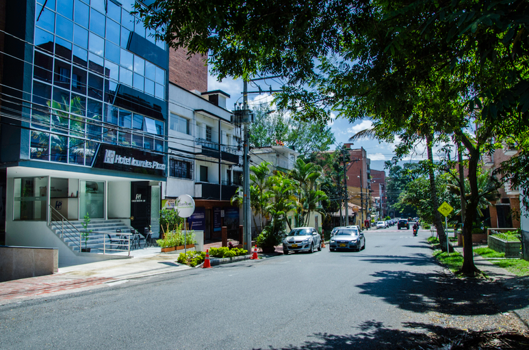 Exterior & Views 2, Laureles Plaza, Medellín