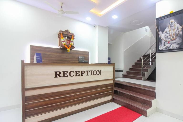 Public Area 2, FabHotel Parimeet Navi Mumbai, Thane