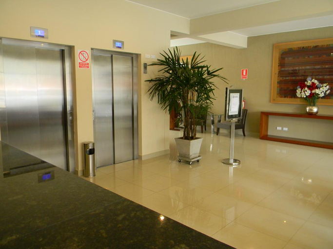 Public Area 2, El Tambo II, Lima