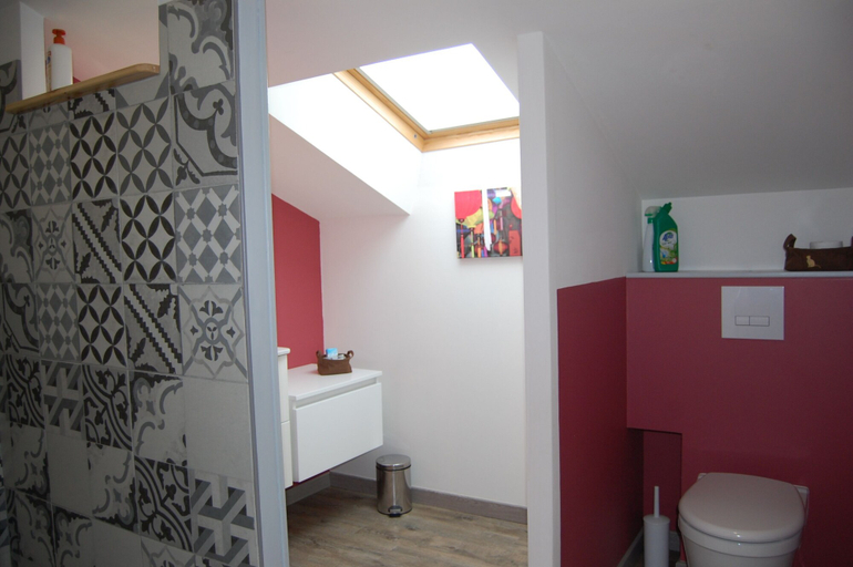 Bathroom 4, Arie - Chez Joelle et Michel, Gers