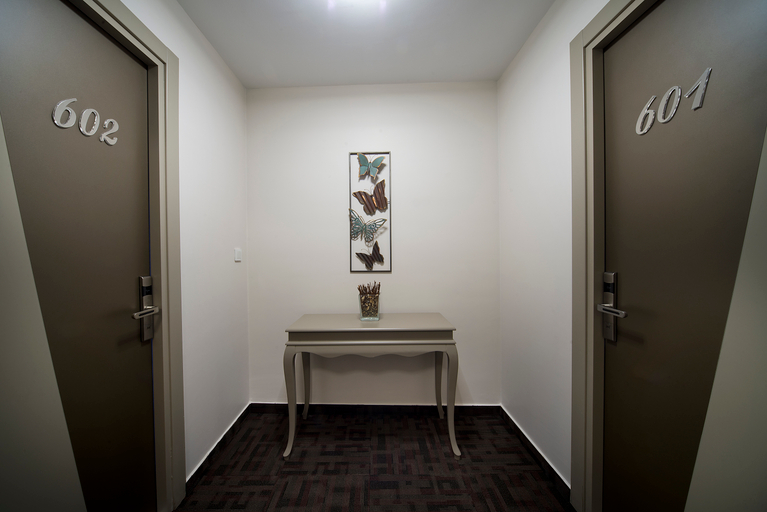 Public Area 3, The Clock Suites, Şişli