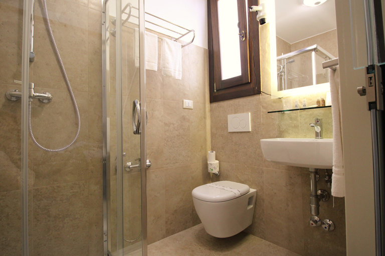 Bathroom 4, Suite Porta Terra Gallipoli, Lecce