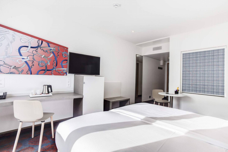 Bedroom 4, Spark by Hilton Lyon Park Saone, Rhône