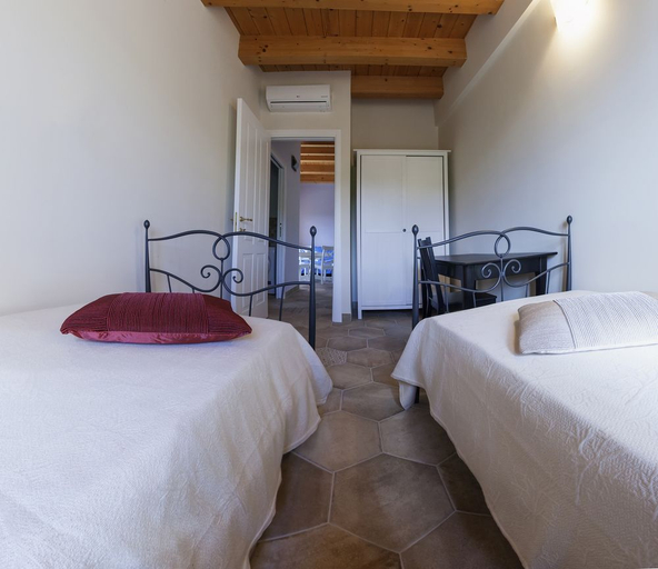 Others, Arucimeli Resort, Ragusa