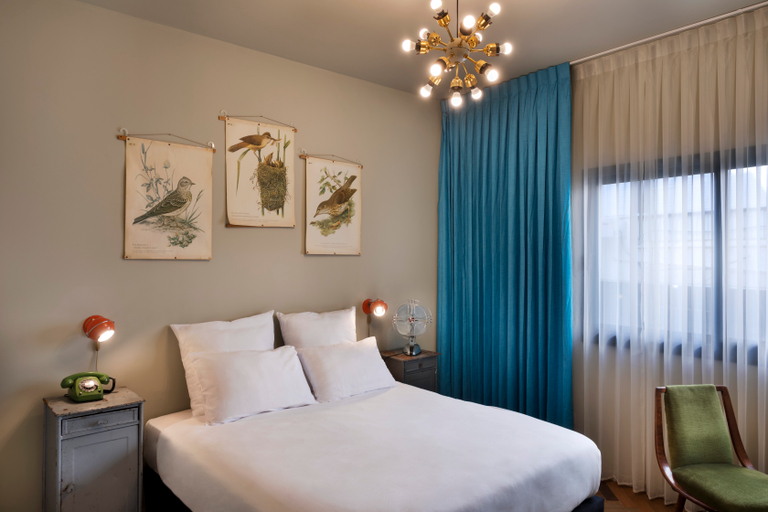 Bedroom 3, Dave Gordon - son of a Brown